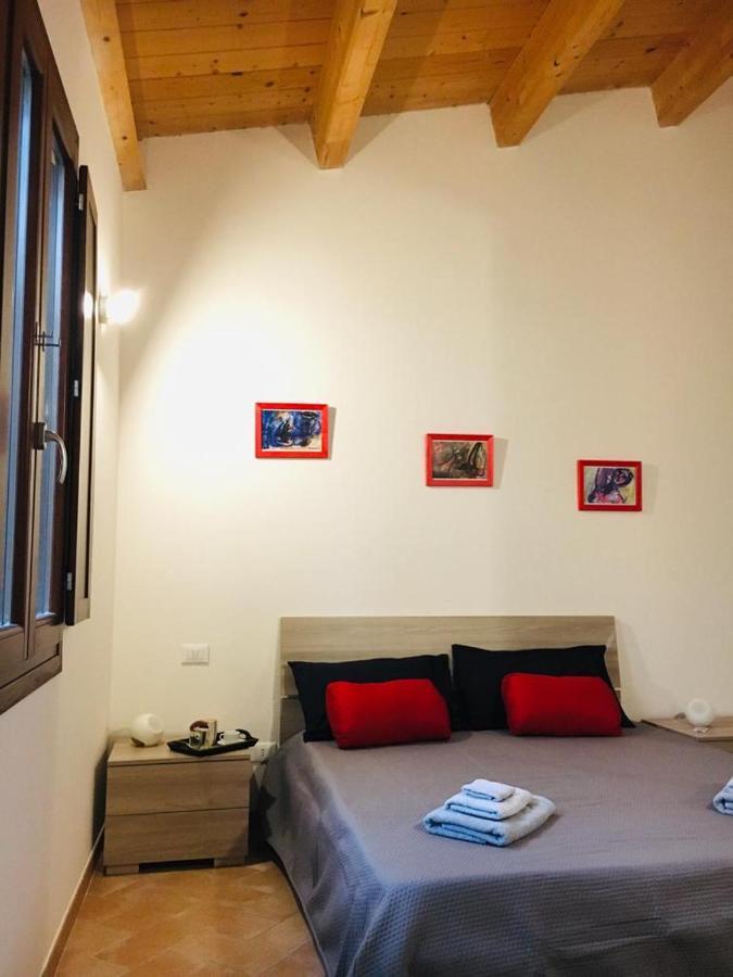 Cavallotti Sassari Bagian luar foto