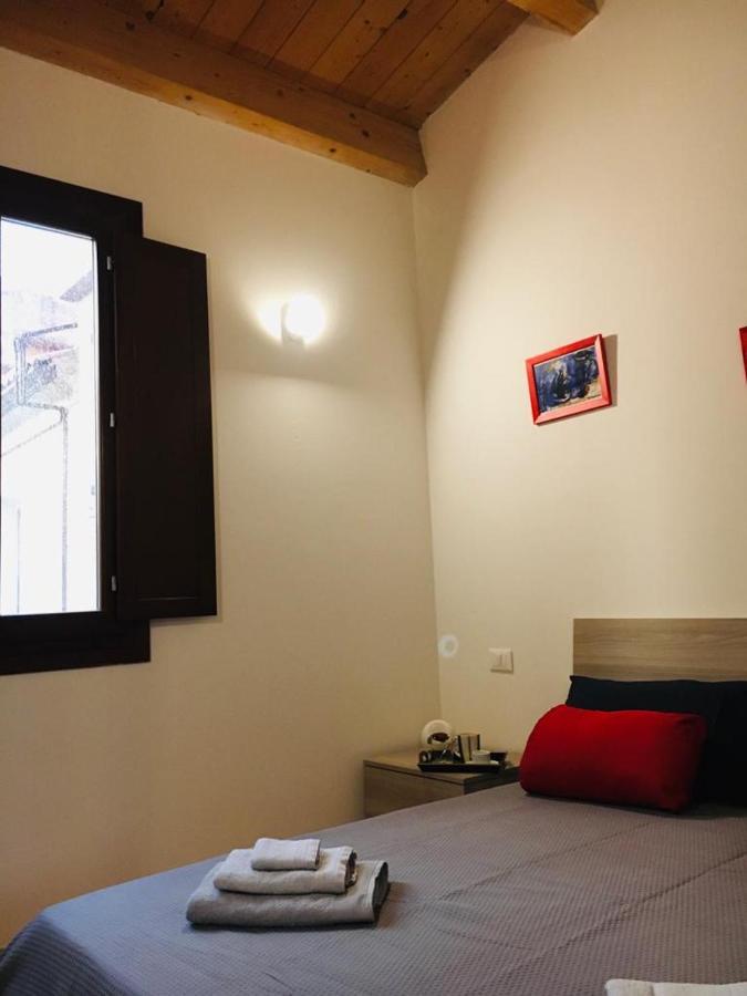 Cavallotti Sassari Bagian luar foto